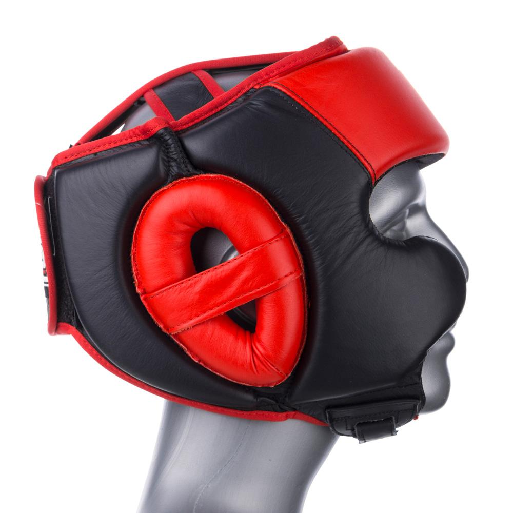 Kämpfer-Kopfschutz aus Leder