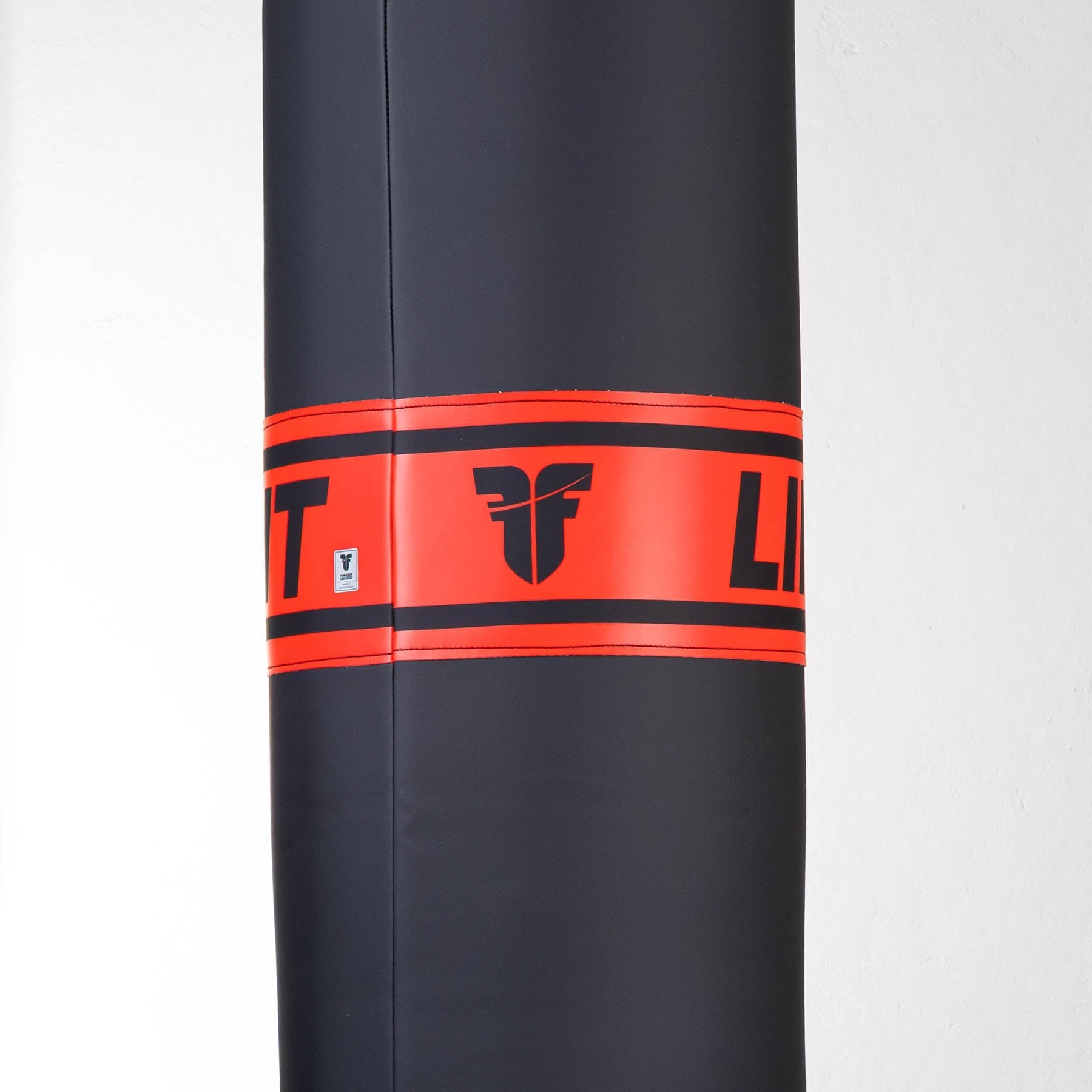 Fighter Free-Standing Boxing Bag  EASY-black/red