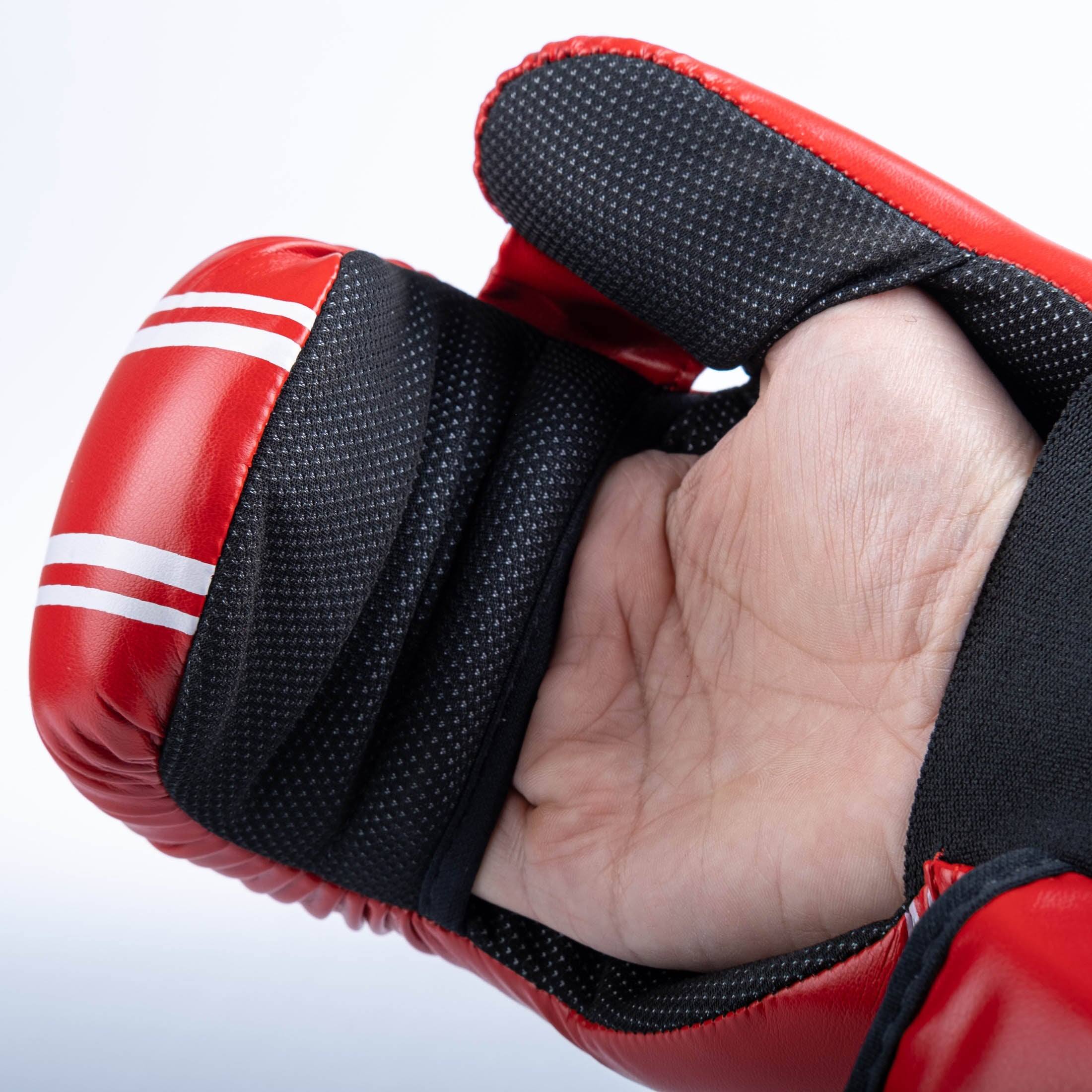 Fighter Open Gloves Stripe - SGP Edition - red